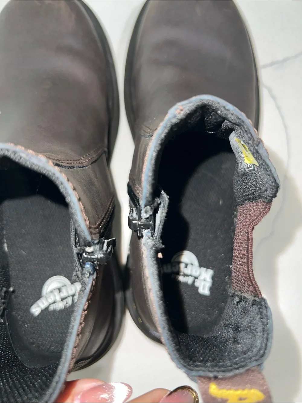 Dr. Martens 2976 J  Chelsea boot